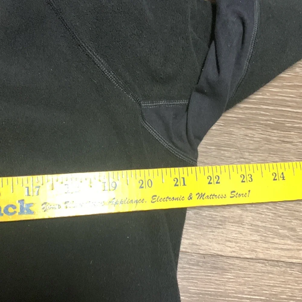 Lululemon jacket - Picture 8 of 9
